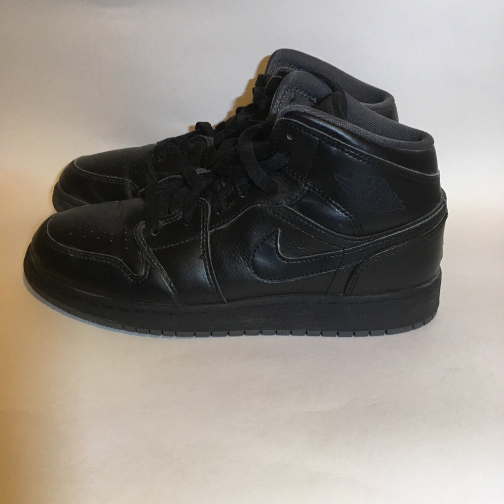 Black Jordan's
